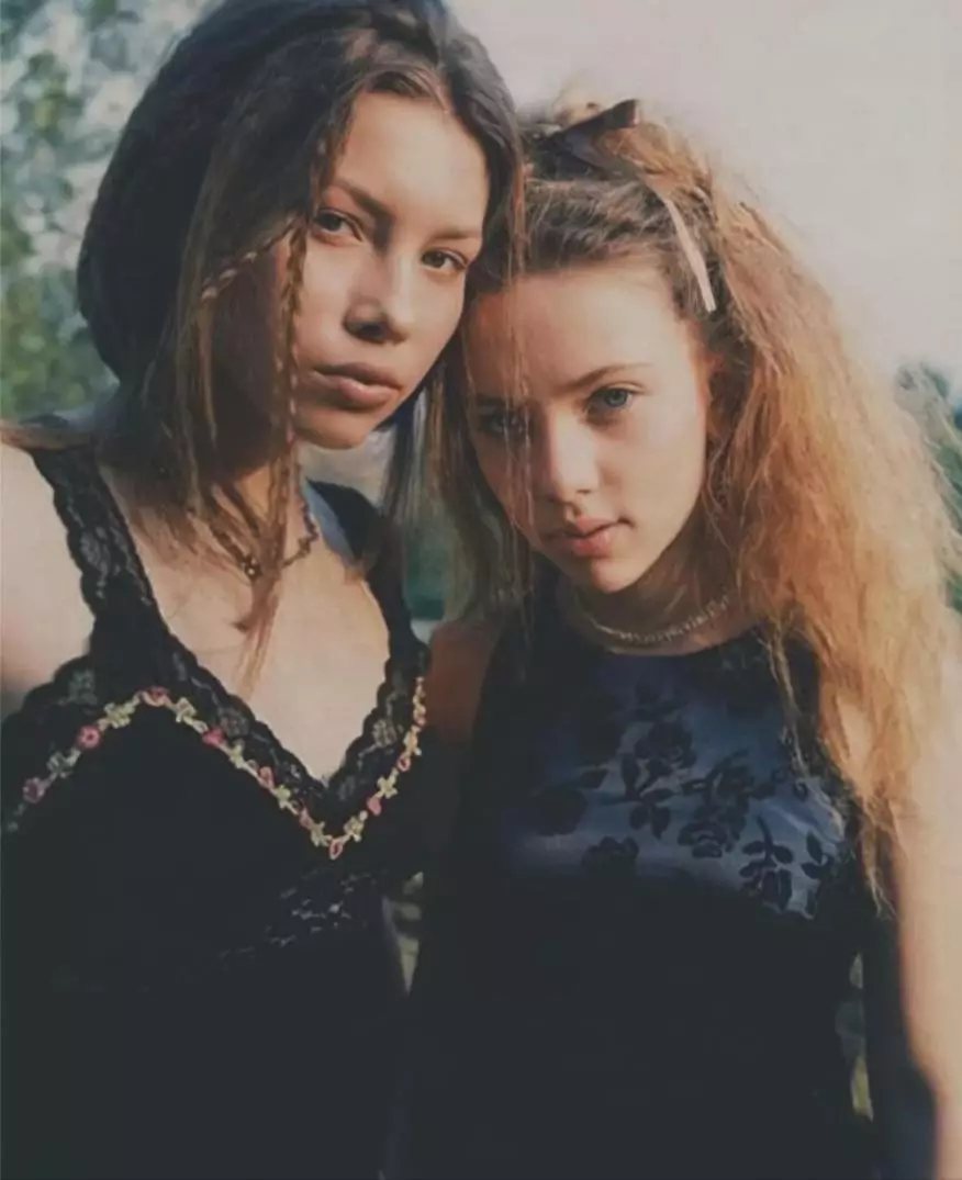 16-Year-Old Jessica Biel And 14-Year-Old Scarlett Johansson, 1998